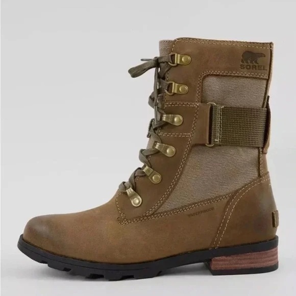 SOREL Leather Emelie Conquest Bootie - Picture 2 of 10